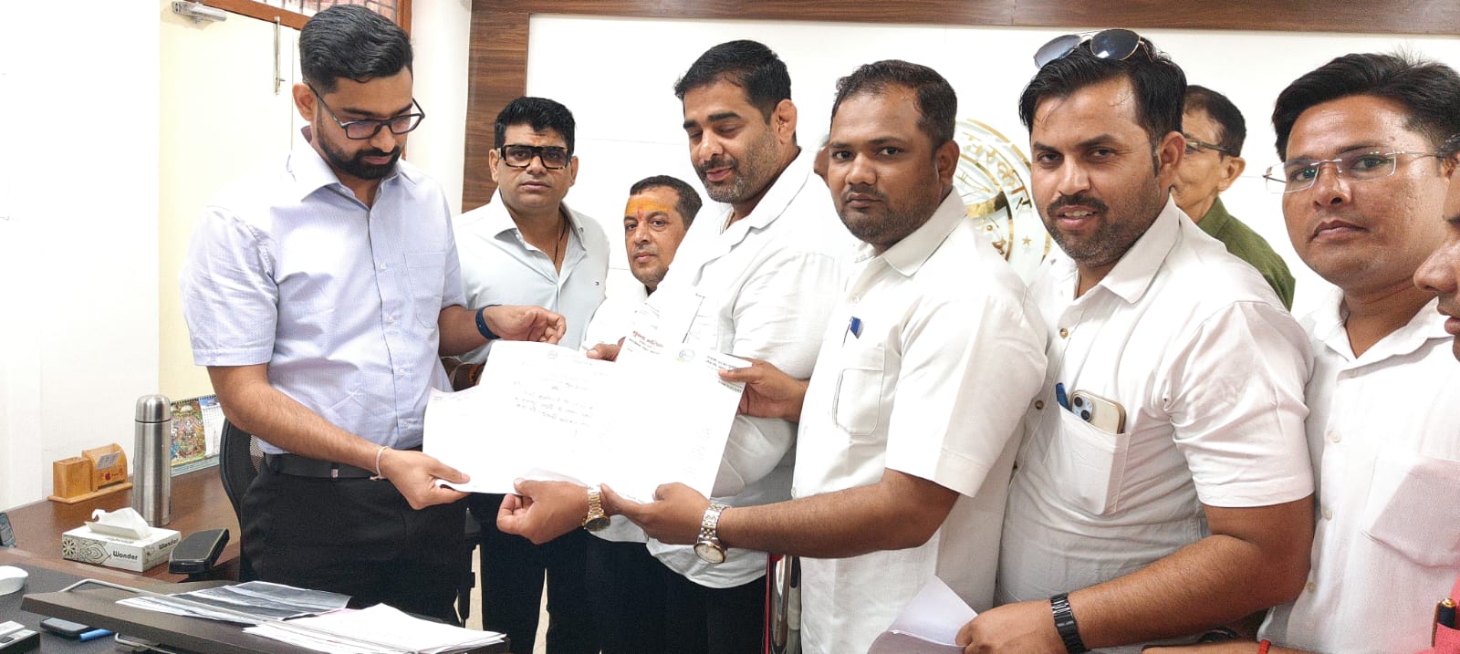 पार्षदों की मांग बिना भेदभाव समूचे मथुरा को मिले गंगाजल की आपूर्ति