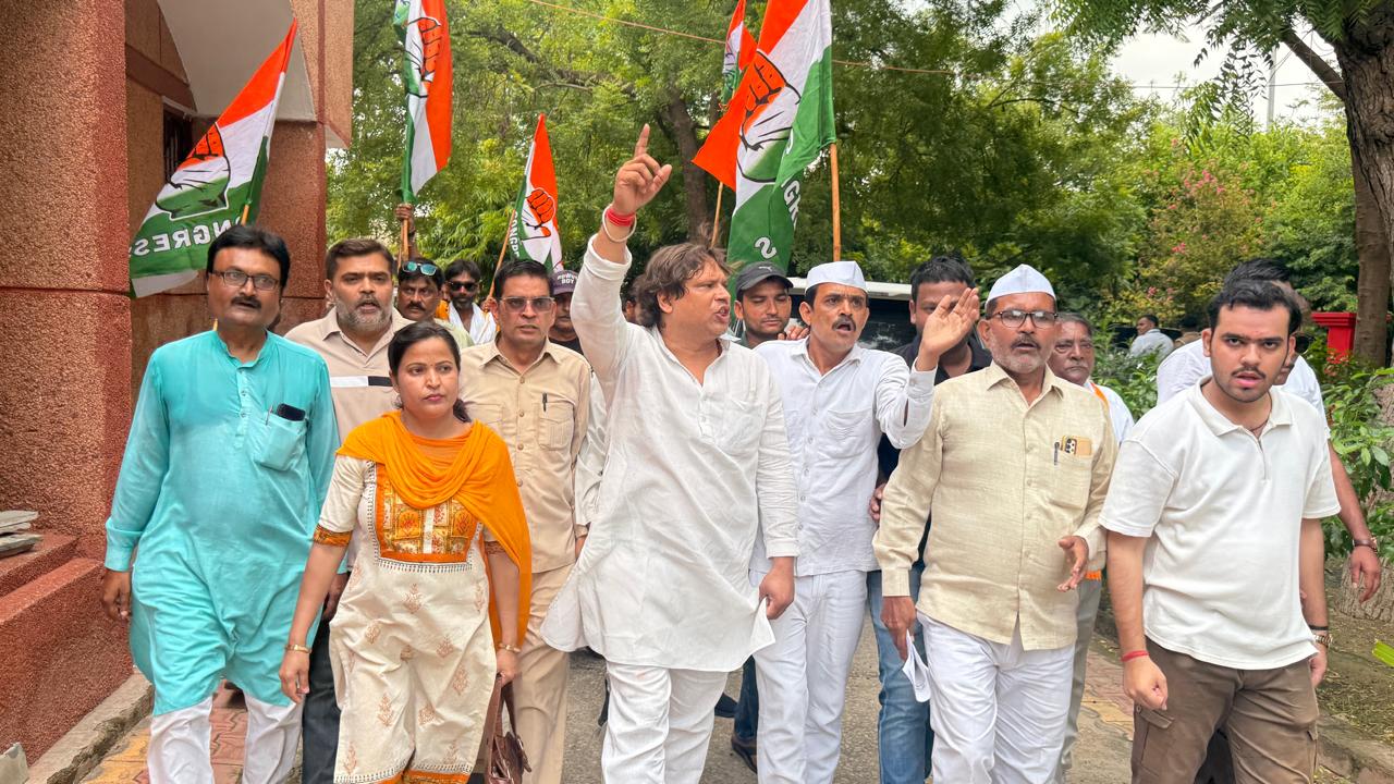 कांग्रेसियों ने सरकार पर लगाया झूंठे मुकदमे दर्ज कराने का आरोप