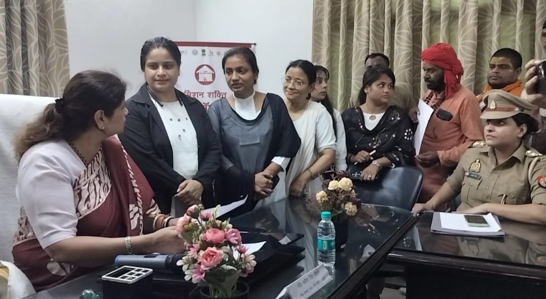 व्यास पीठ पर बैठकर महिलाओं के लिए अशोभनीय भाषा बोलना दुर्भाग्यपूर्ण , महिलाएं करे बहिष्कार: बविता चौहान महिला आयोग अध्यक्ष