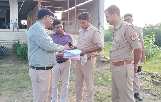 घुनपई में ट्रक से 700 बोरी अमोनियम सल्फेट खाद बरामद, कालाबाजारी का खुलासा
