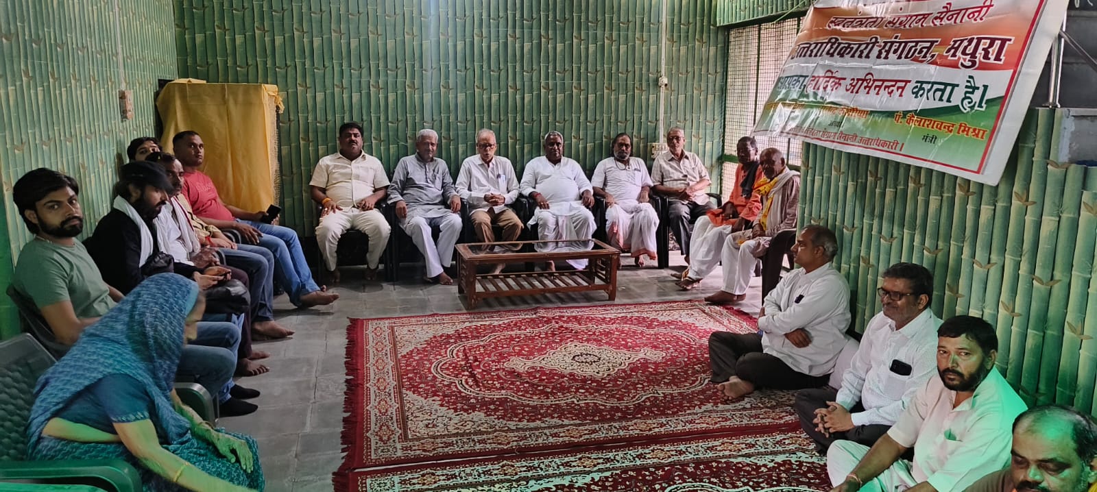 स्वतंन्त्रता सेनानीयों को पुण्यतिथि पर श्रद्धांजलि देकर भावाजलि अर्पित की