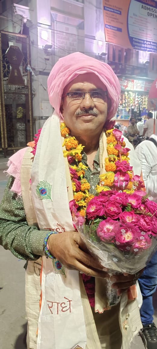 फिरोजाबाद प्रेस एसोसिएशन से अध्यक्ष बने वरिष्ठ पत्रकार रवि वशिष्ठ
