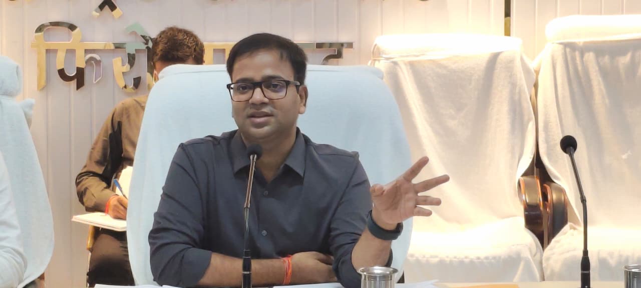 पंचायतो को सशक्त और सुद्धण बनाने हेतु जिलाअधिकारी द्वारा शासन के निर्देशो के अनुसार लगातार किया जा रहे कार्य