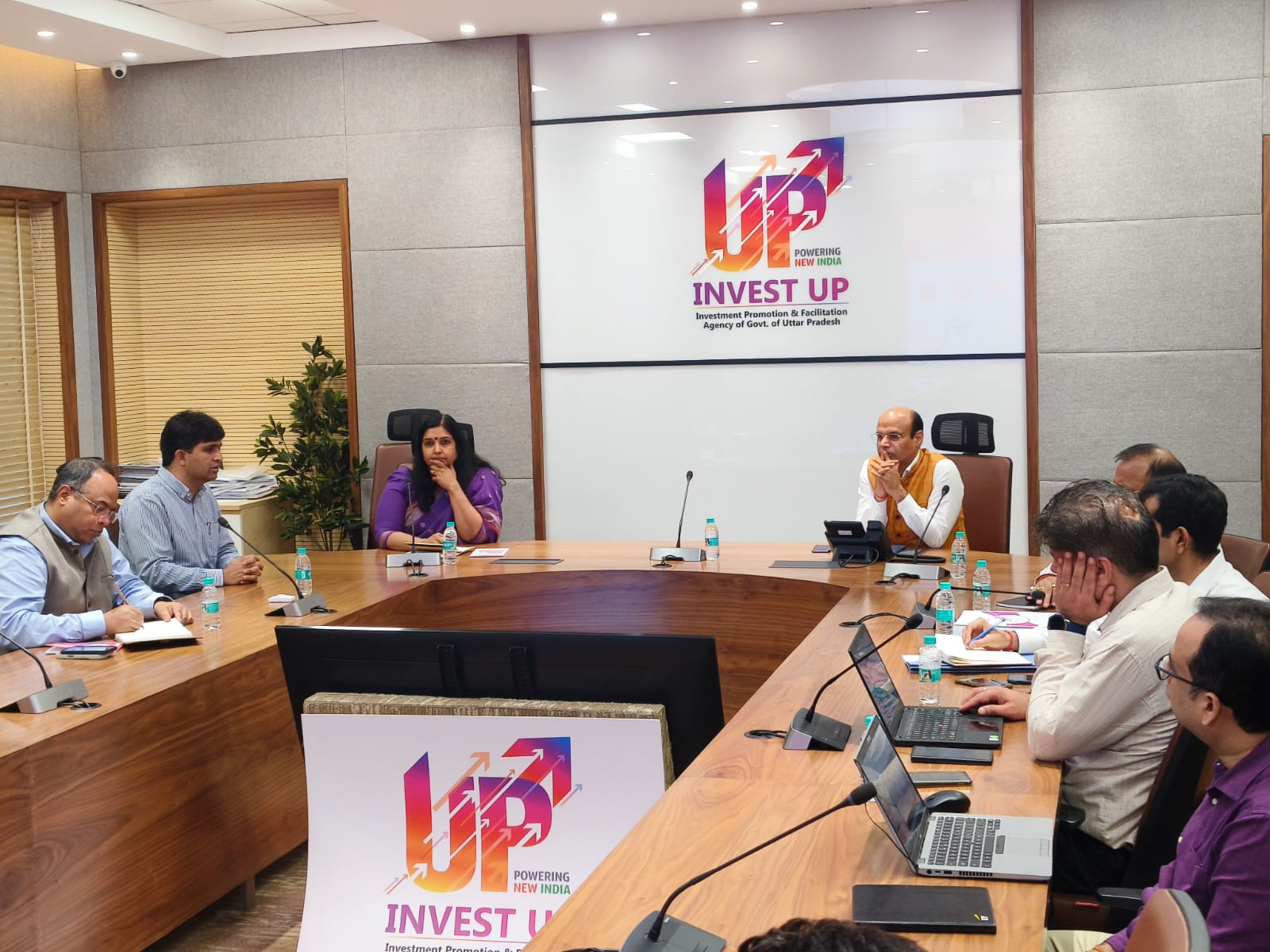 यूपी में वैश्विक निवेश लाने में भारतीय विदेश सेवा अधिकारी करेंगे इन्वेस्ट यूपी की मदद