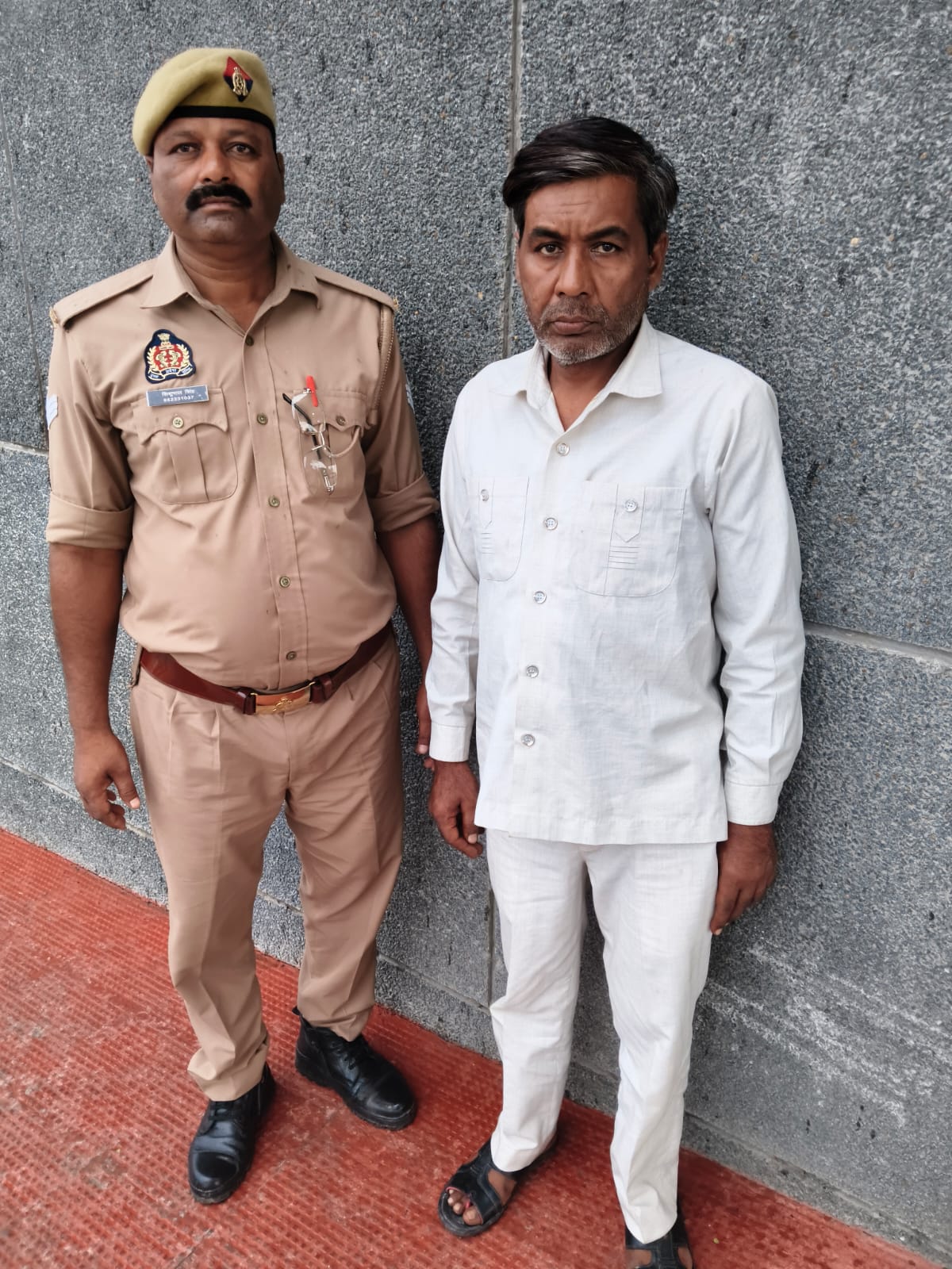 ड्रोन उड़ाने की फर्जी खबर पर बरसाना पुलिस ने अभियुक्त को भेजा जेल