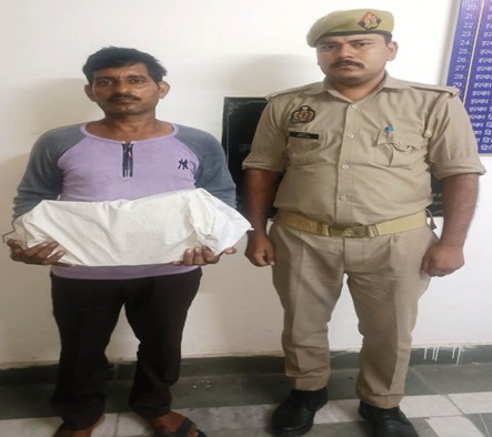मक्खनपुर पुलिस टीम द्वारा 01 अभियुक्त को अवैध देशी शराब सहित किया गिरफ्तार