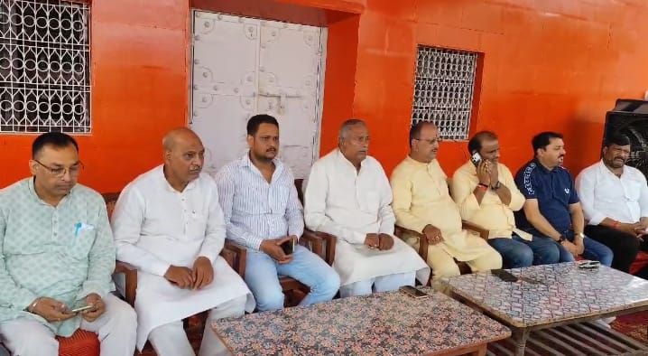 श्री रामलीला महोत्सव समिति फिरोजाबाद के द्वारा हर वर्ष की भाँति मर्यादा पुरुषोत्तम भगवान श्रीराम की भव्य रामबरात निकाली जाएगी