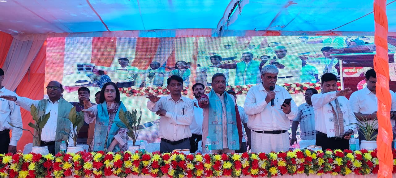 "स्वस्थ नारी, सशक्त परिवार" के सुक्त वाक्य पर आधारित सेवा परवाडा का शुभारंभ
