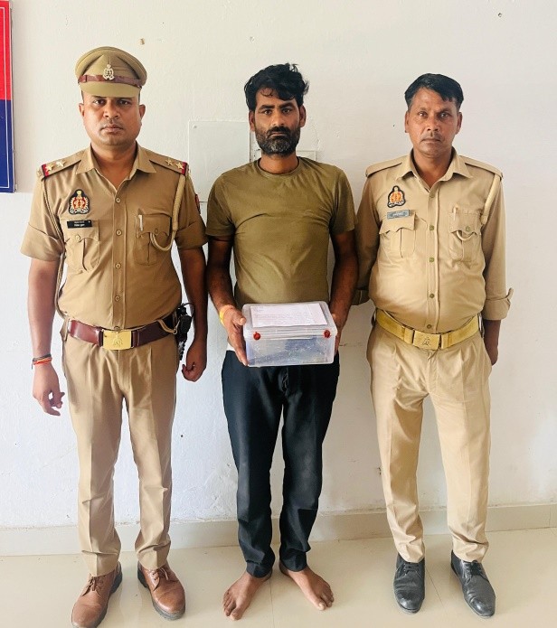 थाना नसीरपुर पुलिस टीम द्वारा वांछित अभियुक्त सोनवीर को घटना में प्रयुक्त 01 अवैध असलहा सहित किया गिरफ्तार