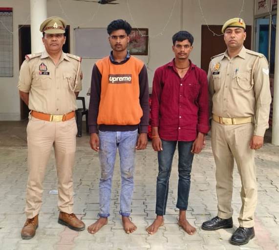 थाना मटसैना पुलिस टीम द्वारा हत्या के प्रयास में वांछित 02 अभियुक्तगण को किया गिरफ्तार