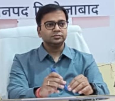 गरीवों विधवाओं दिव्यागों को आवास देने का लक्ष्य निर्धारित