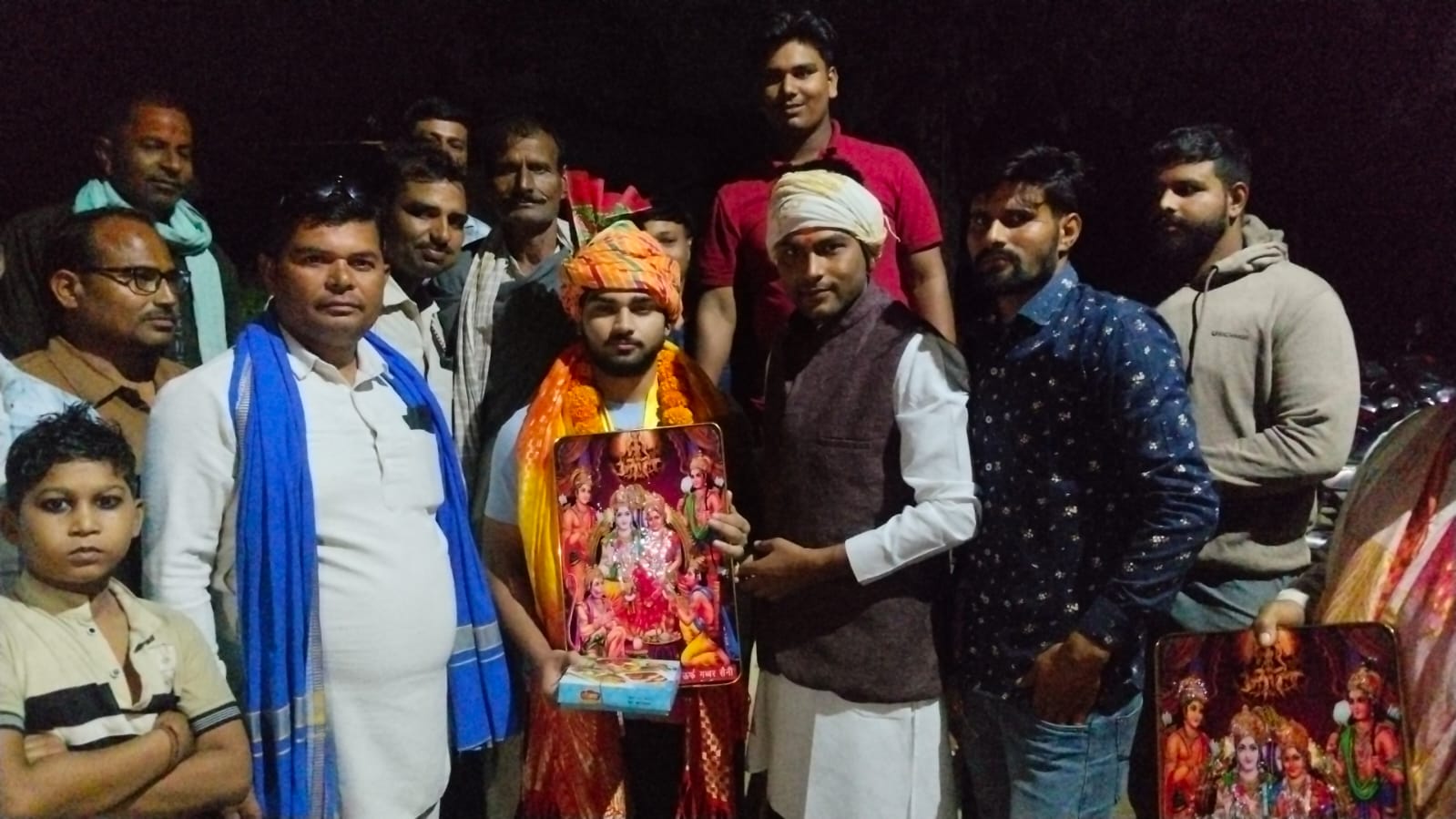 भोपाल में मेट कुश्ती दंगल में अडींग के युवा पहलवान रजत शर्मा ने जीता स्वर्ण पदक, गाँव लौटने पर ग्रामीणों ने किया जोरदार स्वागत