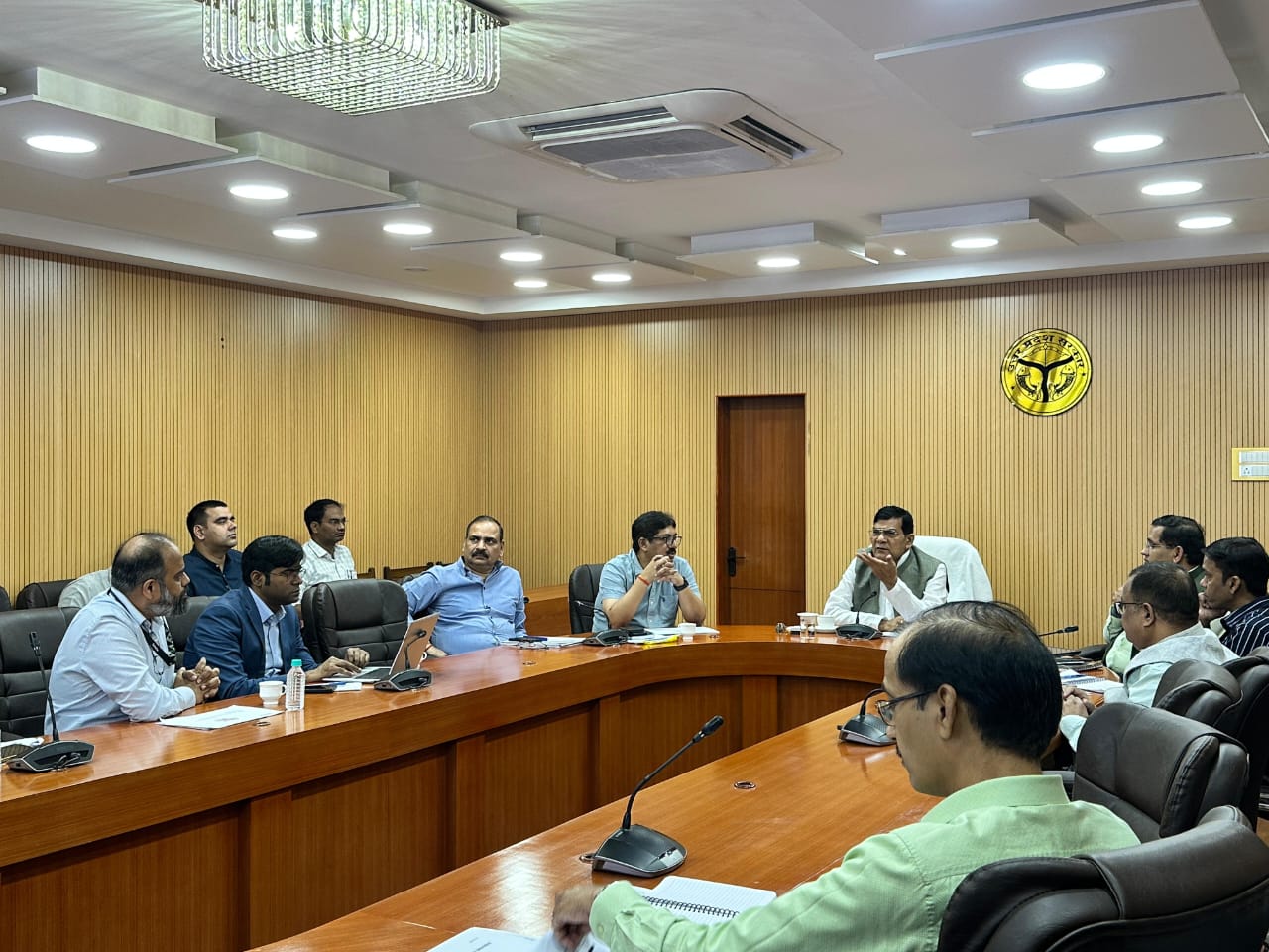 प्रदेश को वन ट्रिलियन डॉलर इकोनॉमी बनाने के लक्ष्य हेतु ऊर्जा एवं नगर विकास विभाग सक्रिय