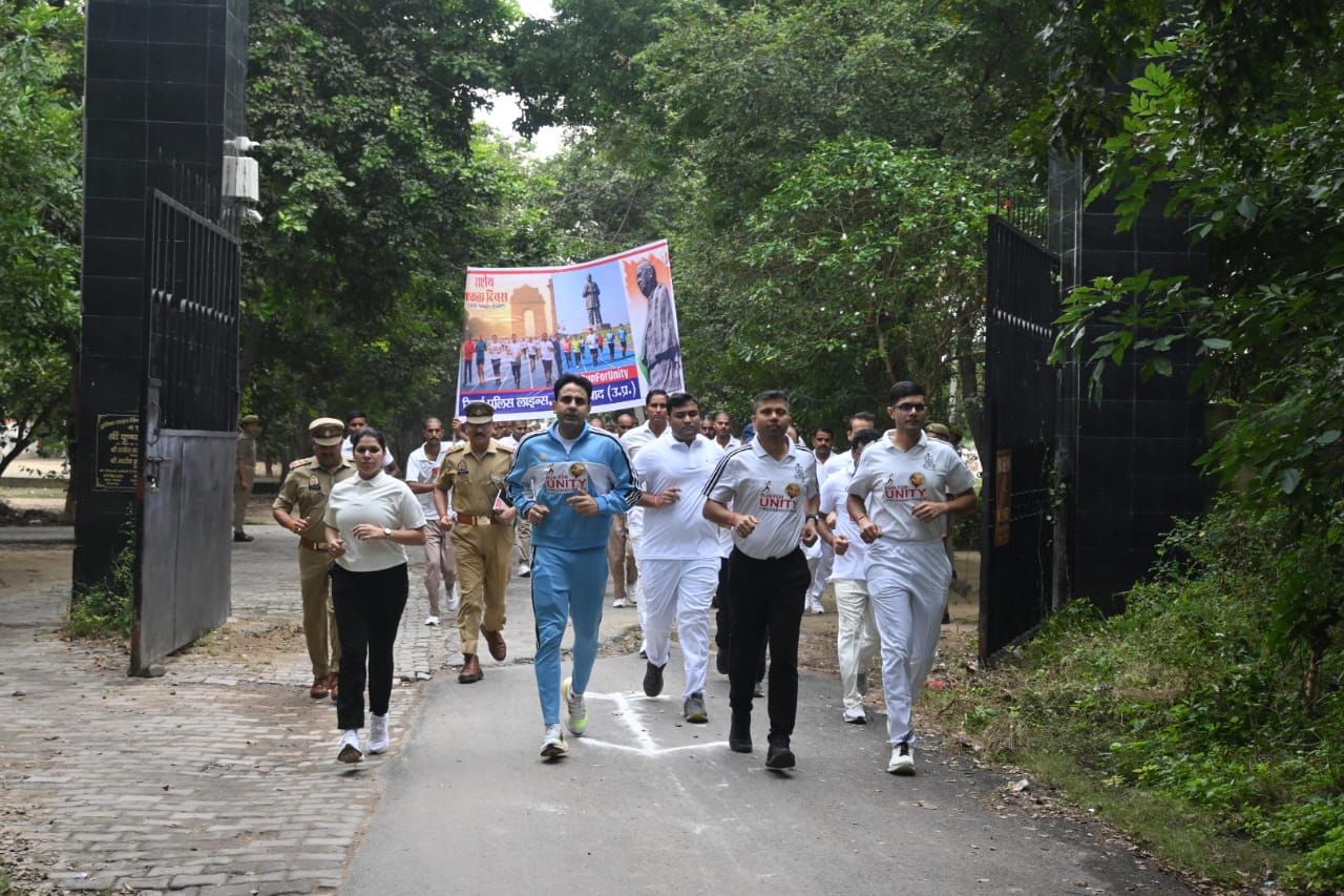 लौह पुरुष सरदार वल्लभभाई पटेल जी की 150वीं जयंती पर फिरोजाबाद में भव्य आयोजन