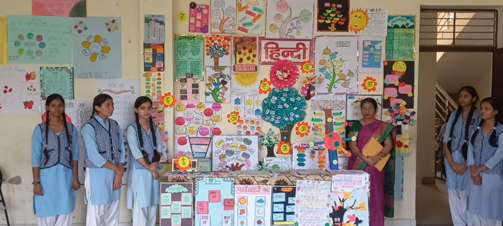 गणित विज्ञान मेले में बच्चो ने दिखाई अपनी प्रतिभा