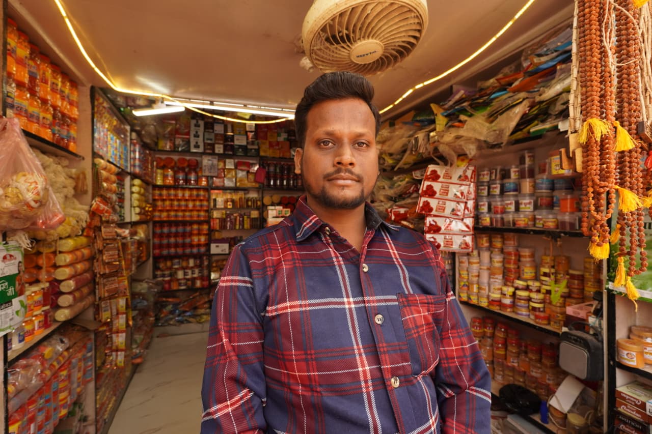 श्रद्धालुओं की बढ़ीं संख्या ने छोटे व्यवसायियों की बदली किस्मत, अयोध्या बनी समृद्धि की नई पहचान