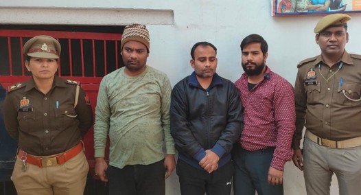 रसूलपुर पुलिस टीम द्वारा गैंगस्टर एक्ट में वाँछित 03 अभियुक्तों को किया गिरफतार