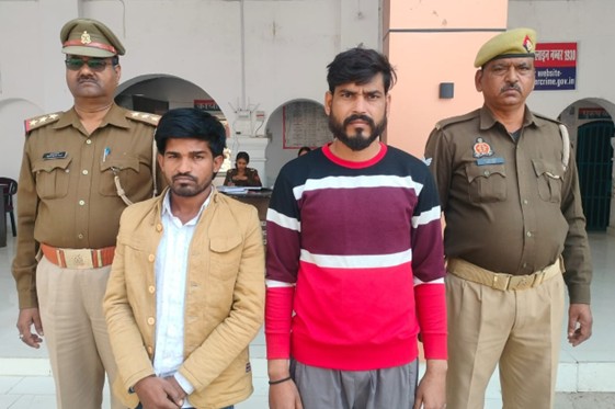 थाना जसराना पुलिस टीम द्वारा दुष्कर्म से सम्बन्धित दो अभियुक्त गिरफ्तार