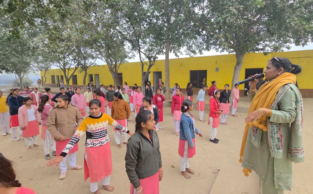 ब्रज लोक संस्कृति एवं सेवा संस्थान मथुरा द्वारा आयोजित नि:शुल्क कार्यशाला