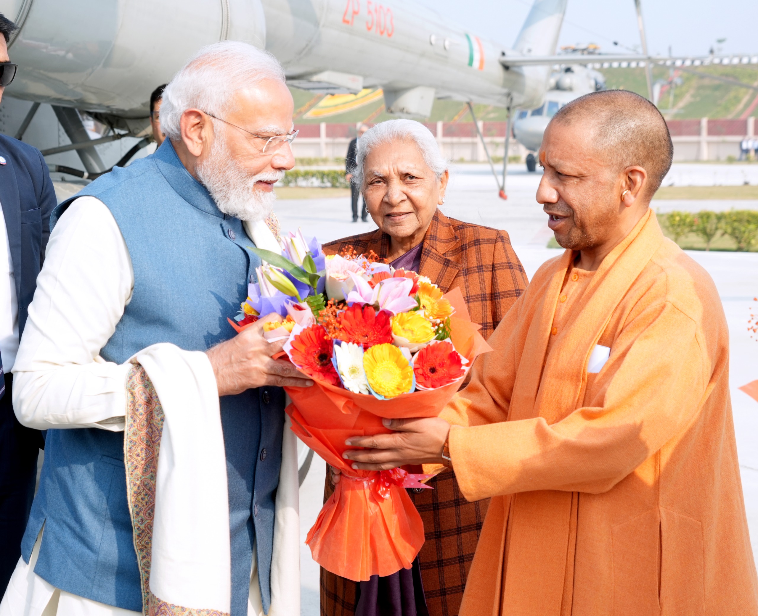 भारत के उज्ज्वल भविष्य को लेकर अटल जी का उद्घोष था- अंधेरा छंटेगा, सूरज निकलेगा, कमल खिलेगाः सीएम योगी