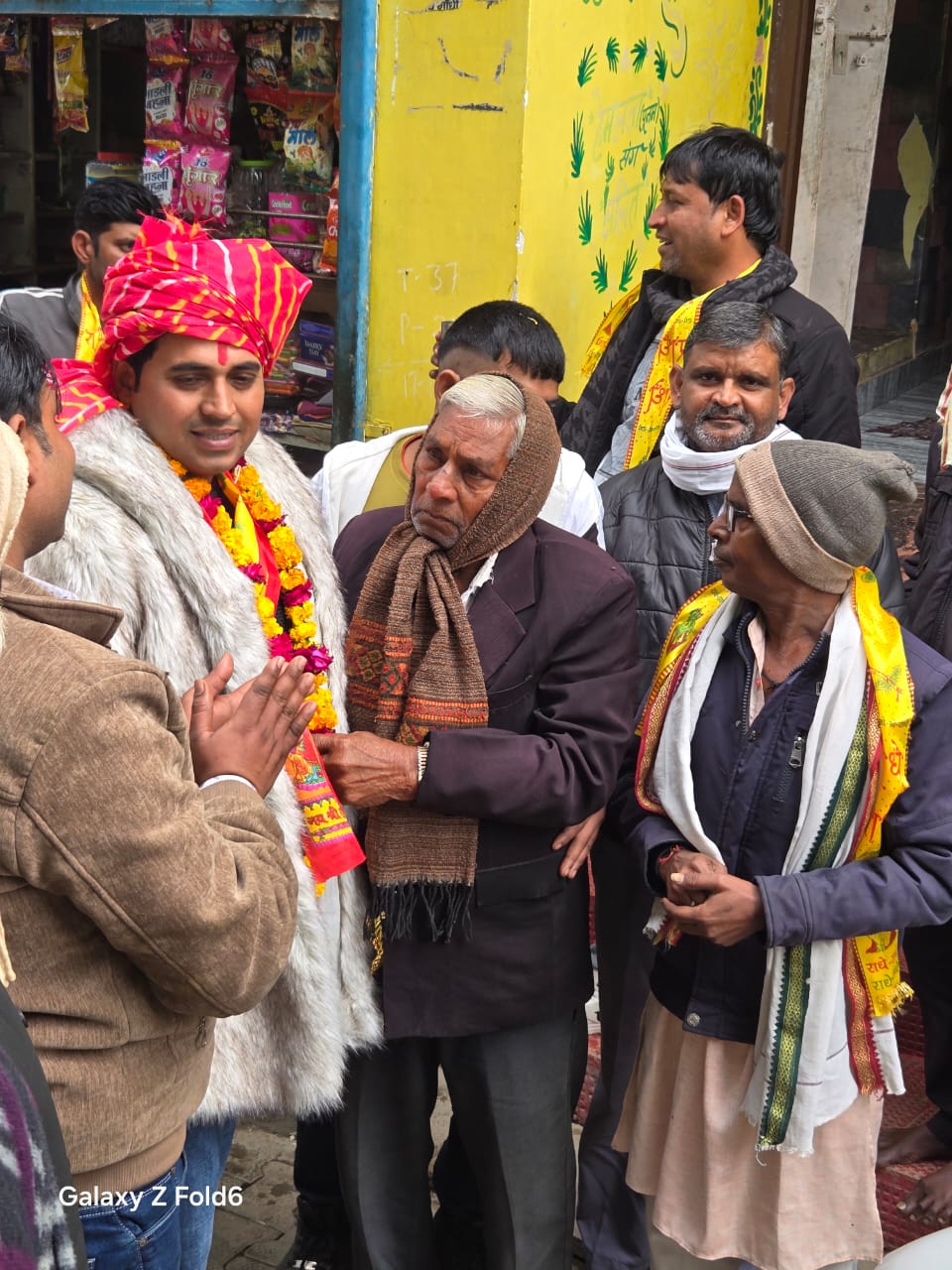 कोमल सिँह चौधरी को पालई गांव की सरदारी ने आगामी चुनावों के लिये दिया आशीर्वाद, माला दुपट्टा पहनाकरकिया भव्य स्वागत