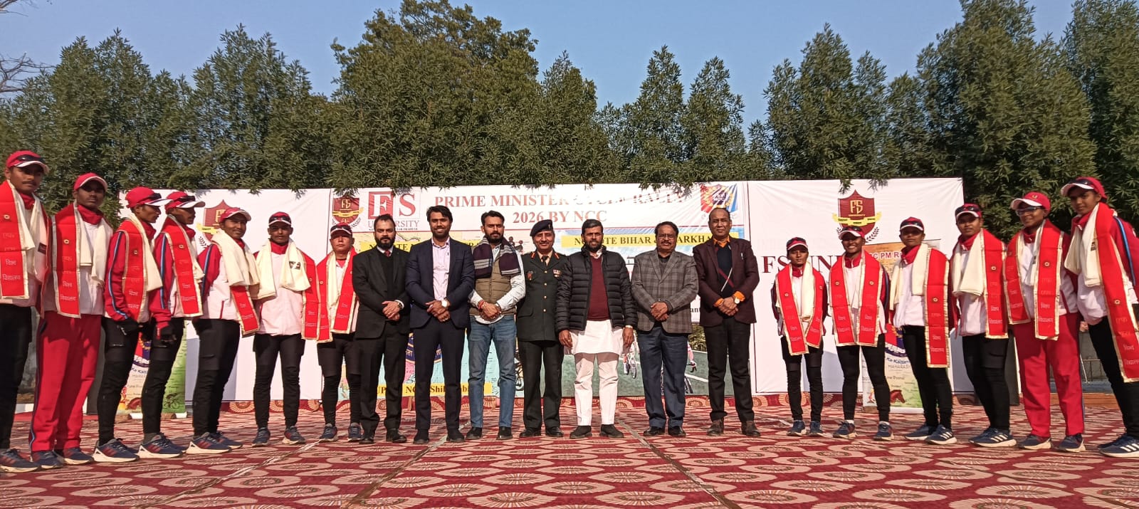 शौर्य के कदम, क्रांति की ओर: एनसीसी साइक्लोथॉन दल का एफएस विश्वविद्यालय में भव्य स्वागत
