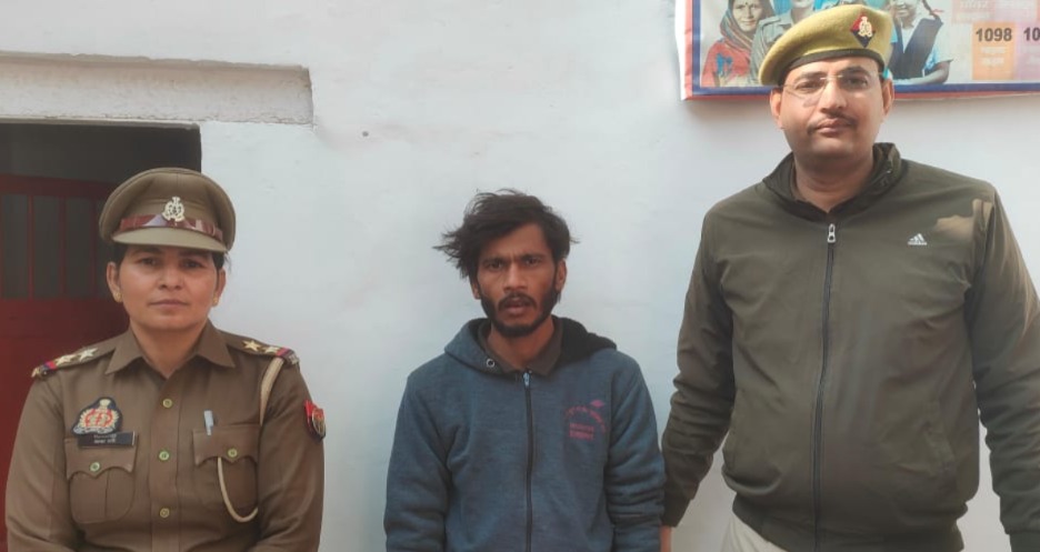 थाना रसूलपुर पुलिस टीम द्वारा अवैध छुरा के साथ 01 अभियुक्त को किया गया गिरफ्तार