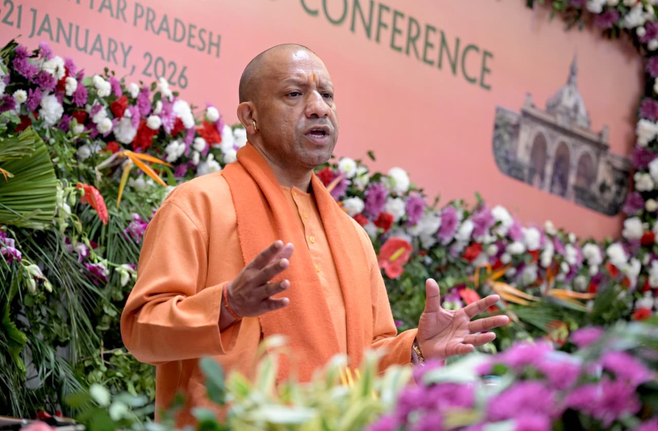लोकतंत्र की आत्मा हैं न्याय, समता व बंधुता: मुख्यमंत्री योगी आदित्यनाथ