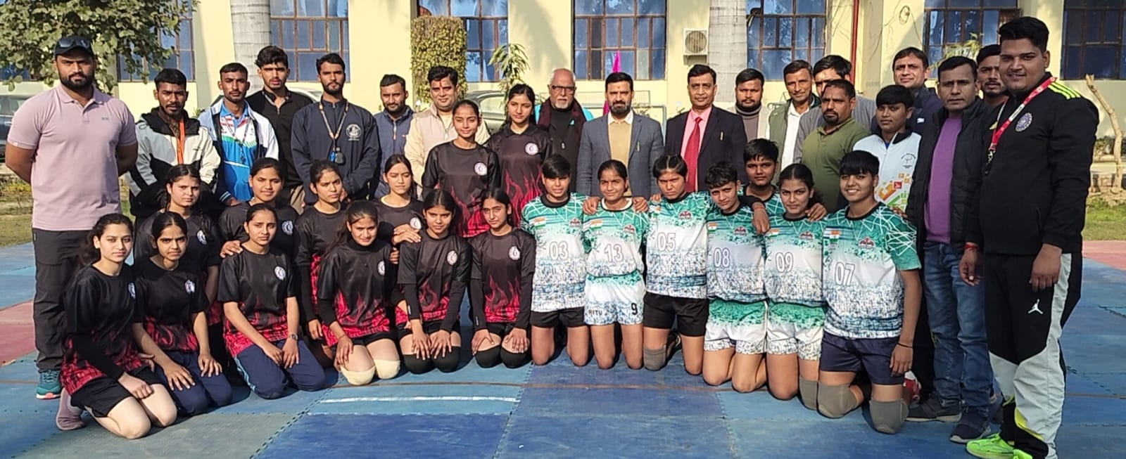 उड़ान महोत्सव:  दर्जनों विद्यालयों के छात्र छात्राओं ने दौड़ व कबड्डी प्रतियोगिता में दिखाया दमखम