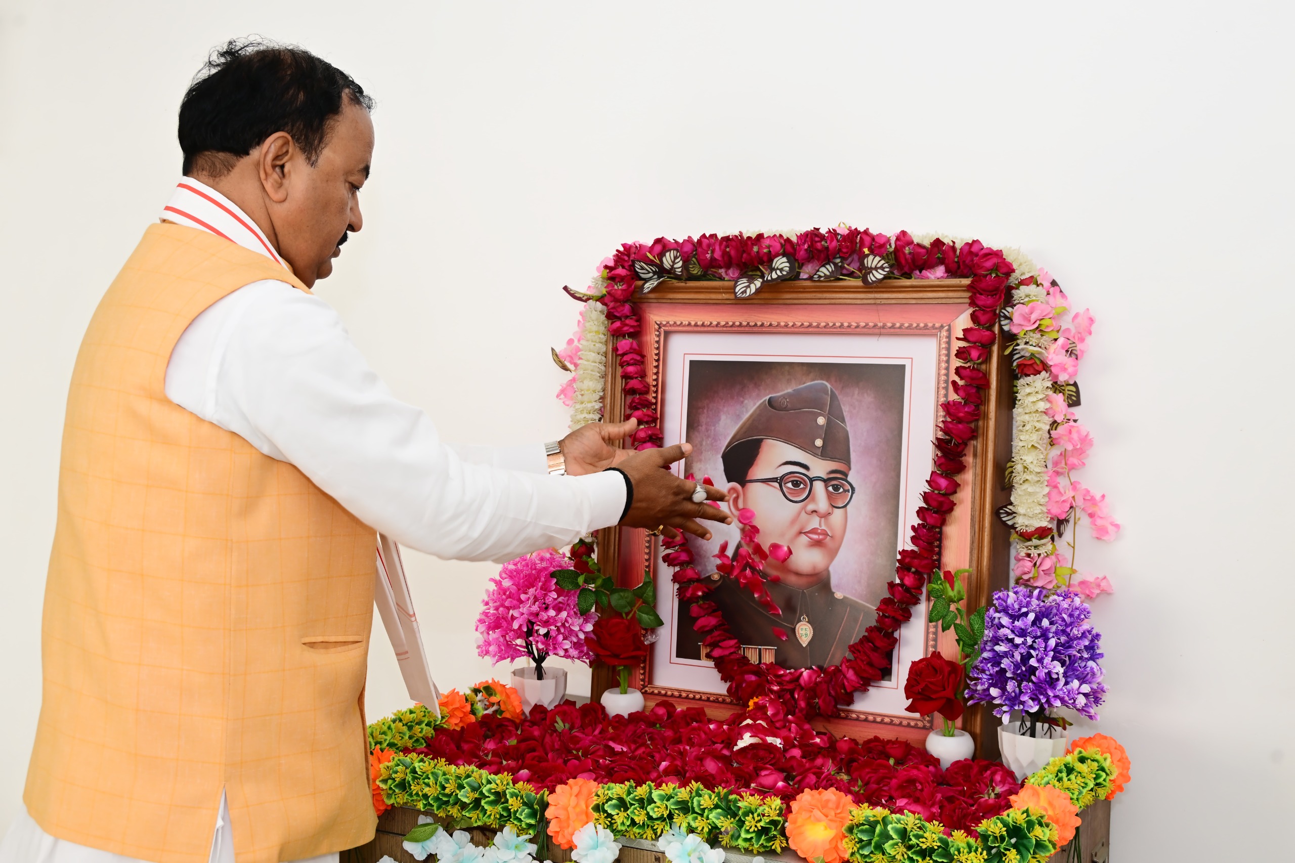 नेताजी सुभाष चन्द्र बोस: त्याग, बलिदान और वीरता की अप्रतिम मिशाल: उप मुख्यमंत्री केशव प्रसाद मौर्य