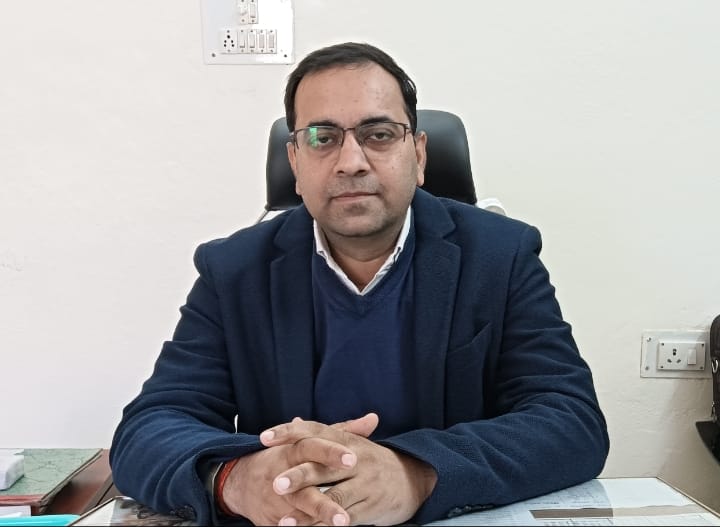 वार एवं बेंच क्रिक्रेट प्रतियोगिता का  उद्घाटन  जनपद ऱ्यायाधीश के कर कमलों द्वारा किया जाएगा