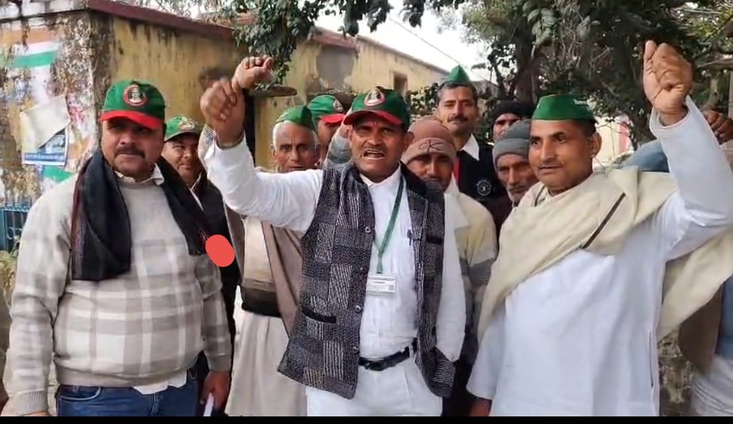 किसान कामगार यूनियन (तेवतिया) संगठन ने किसानों की मांगों को लेकर  डीएम के नाम  सिटी मजिस्ट्रेट को सौपा ज्ञापन