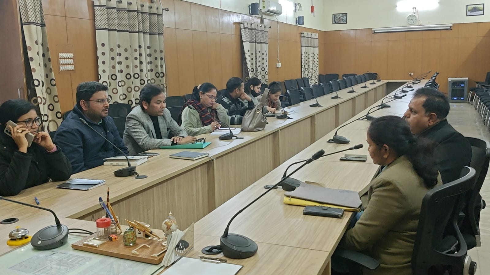 अपर जिला जज की अध्यक्षता में वृहद विधिक सेवा शिविर के आयोजन के सम्बंध में बैठक हुई संपन्न