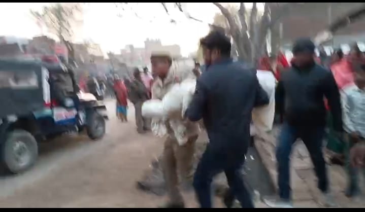12 वर्षीय मयंक की नृशंस हत्या पर पुलिस कार्रवाई पर उठे सवाल, गिरफ्तारी न होने से भड़का आक्रोश, पुलिस से धक्का मुक्की