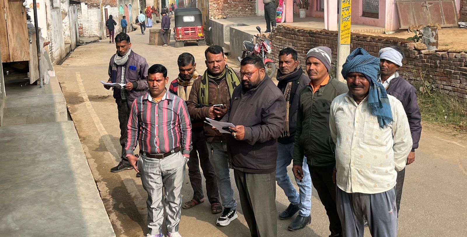 मुर्थर अलीपुर में जेई मुशीलाल की मुहिम: घर-घर दी ओटीएस की जानकारी, महिलाओं ने जताया आभार