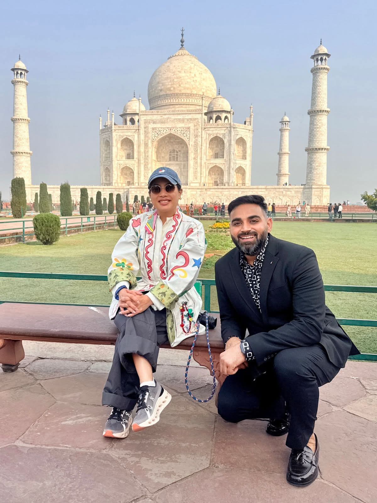 थाईलैंड की राजकुमारी सिरिवन्नावरी नैरीरत्ना ने निहारा ताज