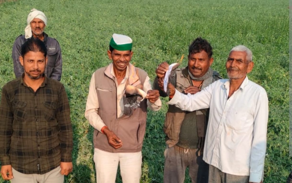 घोषित प्रदर्शन में उतरे किसान भारत अमेरिका कृषि समझौते का जमकर किया विरोध