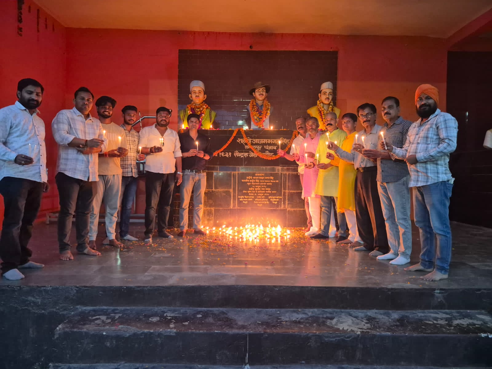शहीद दिवस पर अमर बलिदानियों को श्रद्धांजलि, नेताजी सुभाष चंद्र बोस फाउंडेशन ने किया नमन