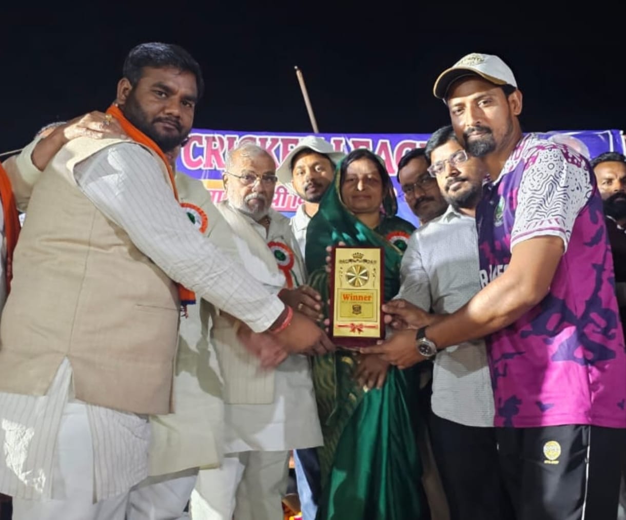 फाइनल में प्रिंस 11 का दबदबा, खरुसा 11 को हराकर जीता खिताब, एमएलसी ने दिया 1 लाख का इनाम