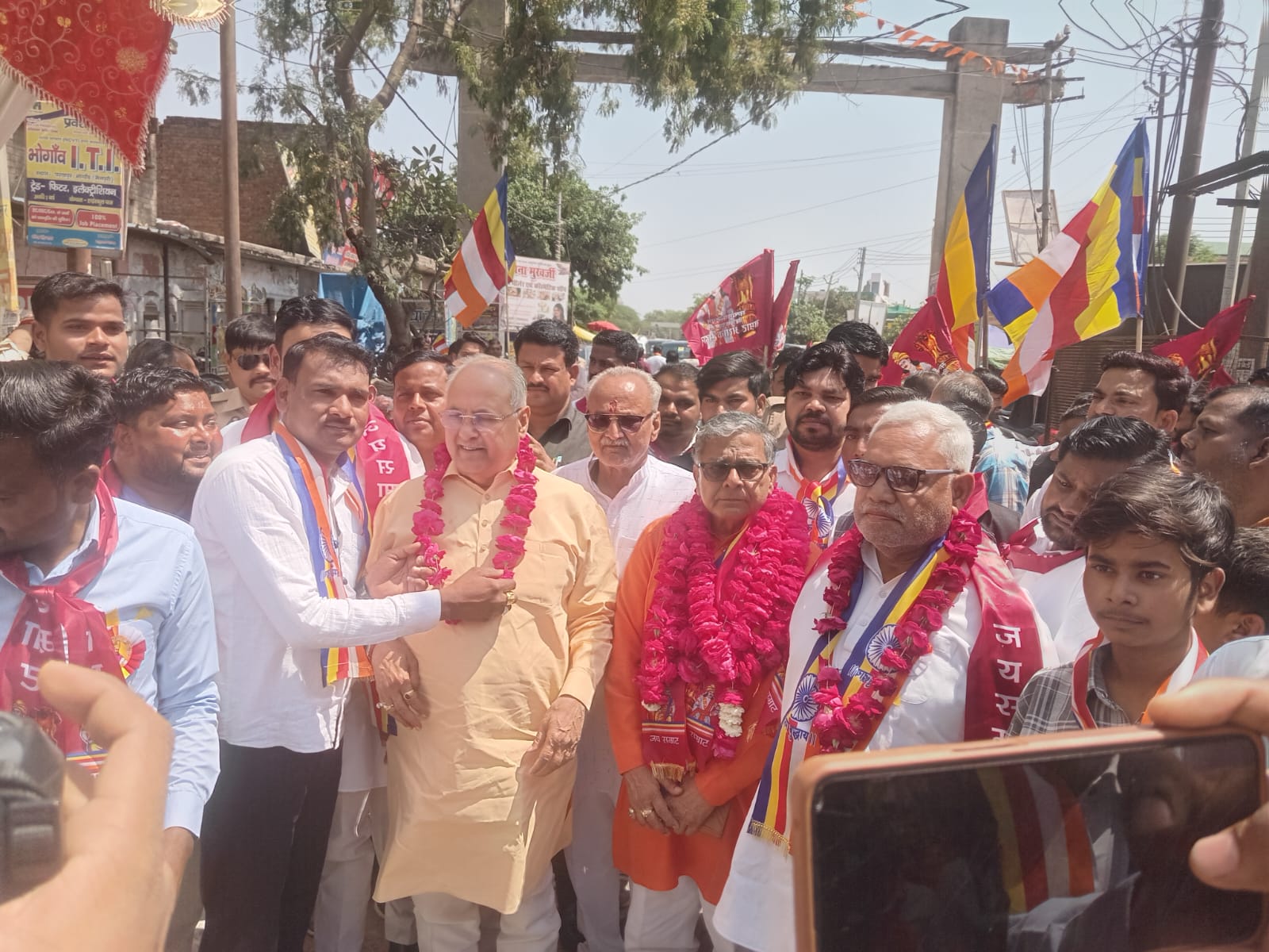 अशोक अष्टमी पर सम्राट अशोक की भव्य शोभायात्रा, नगर भोगाँव  में श्रद्धा और उत्साह का माहौल