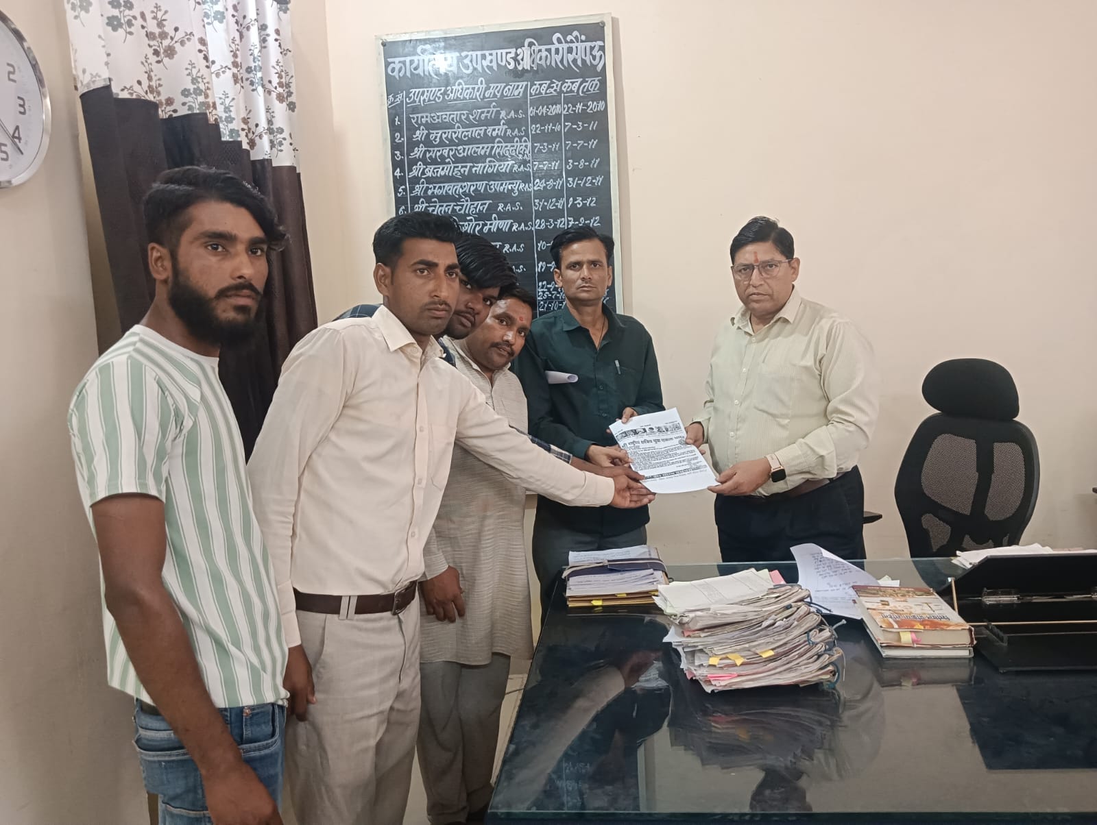 गौ सम्मान अभियान के तहत रैली निकाल कर ज्ञापन सोपा