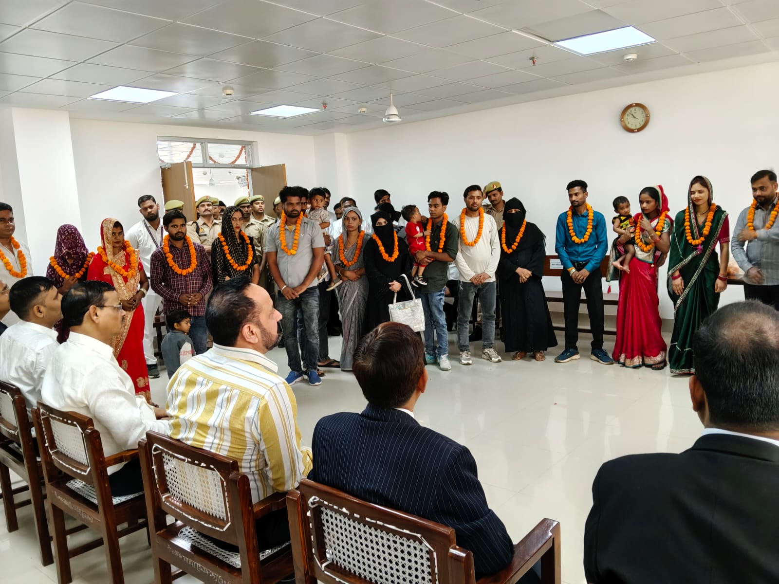 राष्ट्रीय लोक अदालत में पारिवारिक वादों के 12: जोडो का सुलह नामा कराया गया