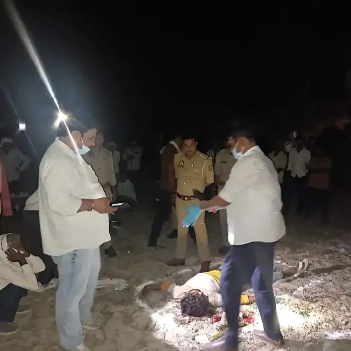 मैनपुरी में युवक ने खुद को तमंचे से मारी गोली, घर से 100 मीटर दूर खेत में मिली लाश,मामा के घर रहने आया था