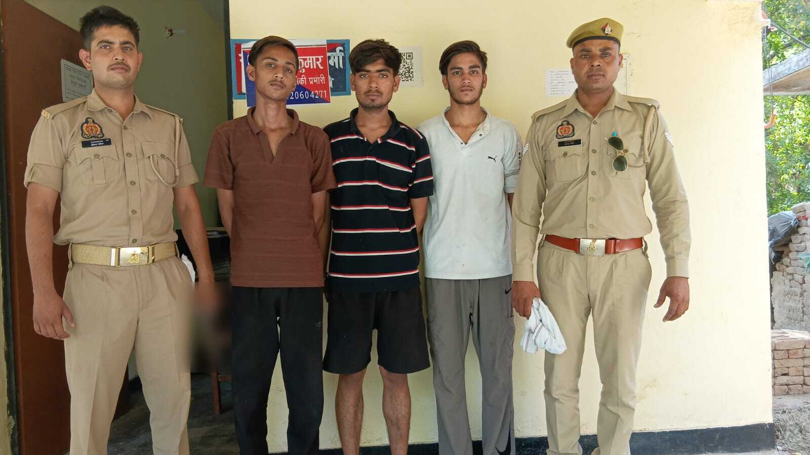 हत्या के प्रयास में वांछित अभियुक्त गिरफ्तार, तमंचा और कारतूस बरामद