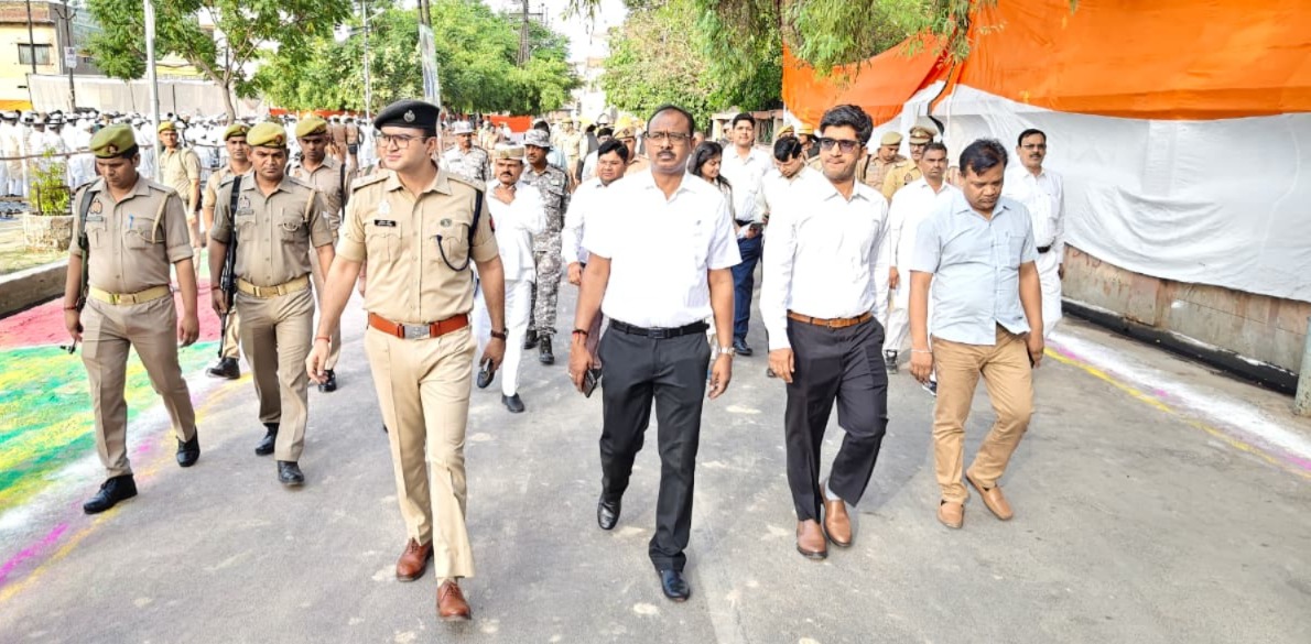 ईद-उल-अजहा पर प्रशासन और पुलिस रही अलर्ट, प्रमुख ईदगाहों का किया निरीक्षण