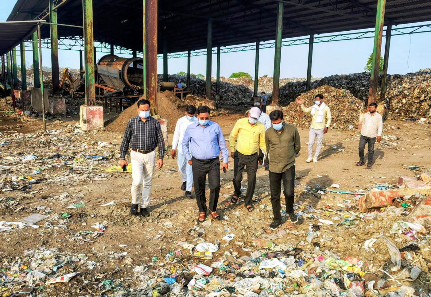 नगर पालिका के ठोस अपशिष्ट प्रबंधन एवं रेमेडिएशन कार्यों का निरीक्षण