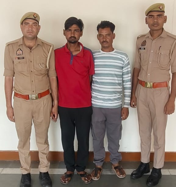 थाना मक्खनपुर पुलिस ने चोरी के मामले में दो वांछित अभियुक्तों को किया गिरफ्तार