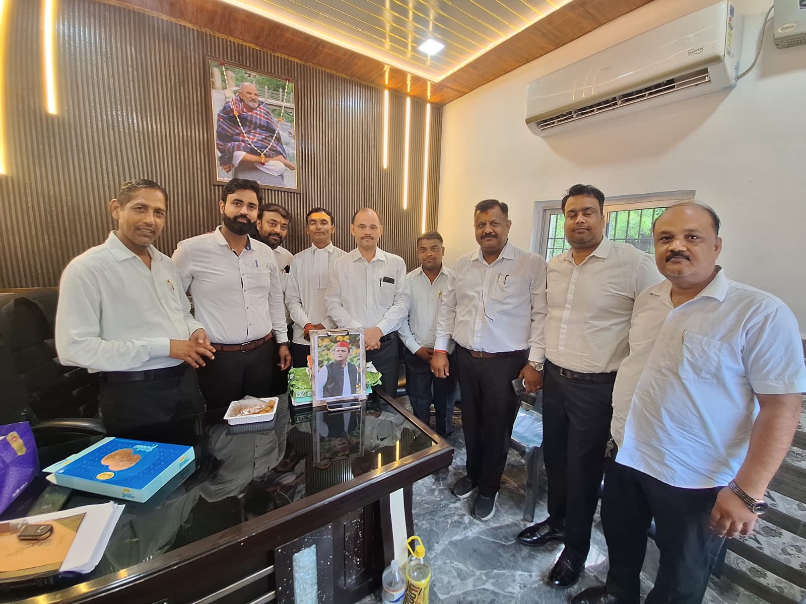 समाजवादी अधिवक्ता सभा ने हर्षोल्लास के साथ मनाया अखिलेश यादव का जन्मदिन