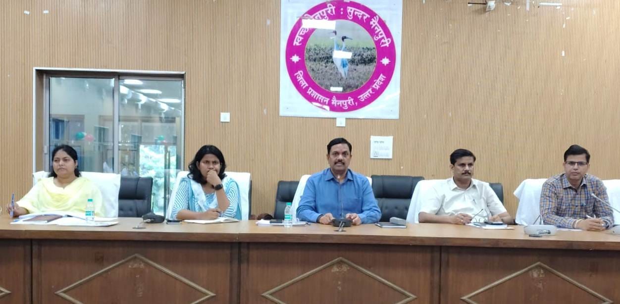 ट्रॉसफार्मर, ट्रॉसफार्मर बदलने के नाम पर किसी का शोषण न हो-जिलाधिकारी