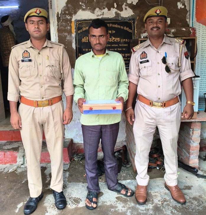 सिरसागंज पुलिस ने अवैध तमंचा और कारतूस समेत आरोपी को किया गिरफ्तार